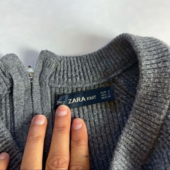 ZARA Womens Small Viscose Knit Crop Gray Sweater Zip In Back - Picture 4 of 12